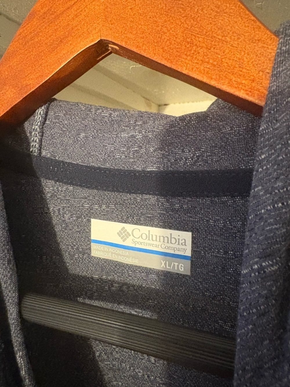 Columbia Women's Charcoal Hooded Utility Jacket - Picture 4 of 5